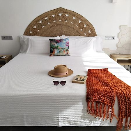 Hostal Aires Del Mar การ์โบเนรัส ภายนอก รูปภาพ