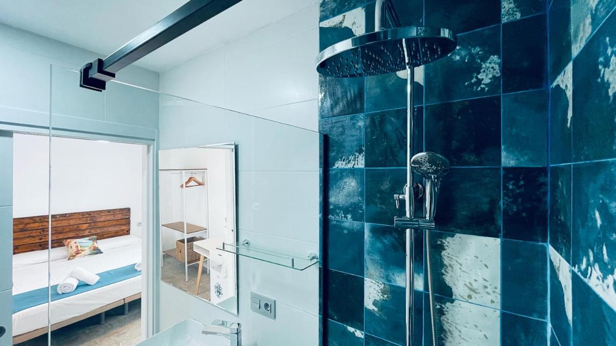 Hostal Aires Del Mar การ์โบเนรัส ภายนอก รูปภาพ